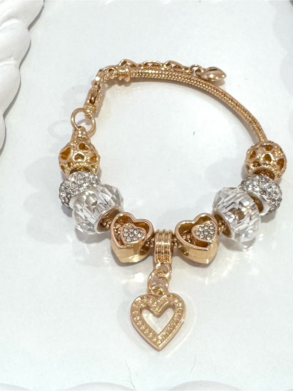 New Gold-Tone Heart Charm Bracelet with Clear Crystal Accents 7 inches plus exte